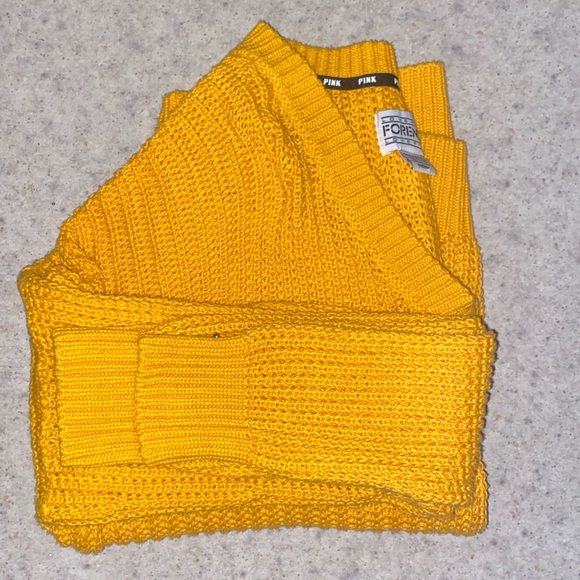 VS PINK oversized boyfriend sweater - Picture 3 of 4